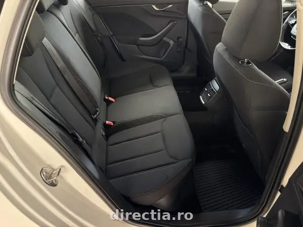 Poza anunț 31