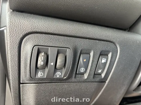 Poza anunț 23