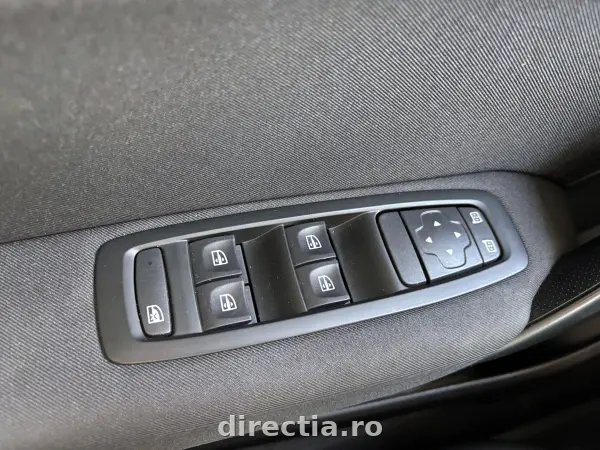 Poza anunț 25