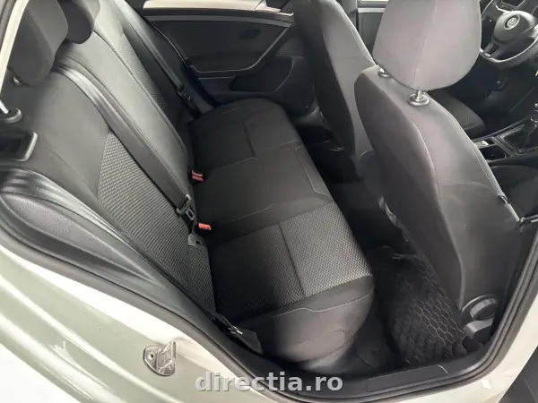 Poza anunț 38