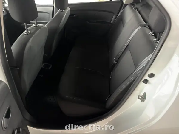 Poza anunț 24