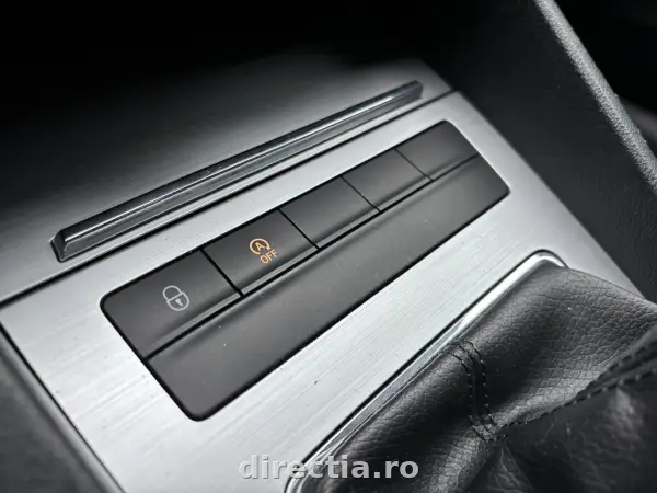 Poza anunț 30