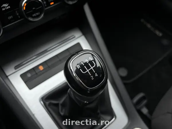 Poza anunț 28