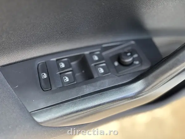 Poza anunț 23