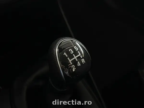 Poza anunț 19