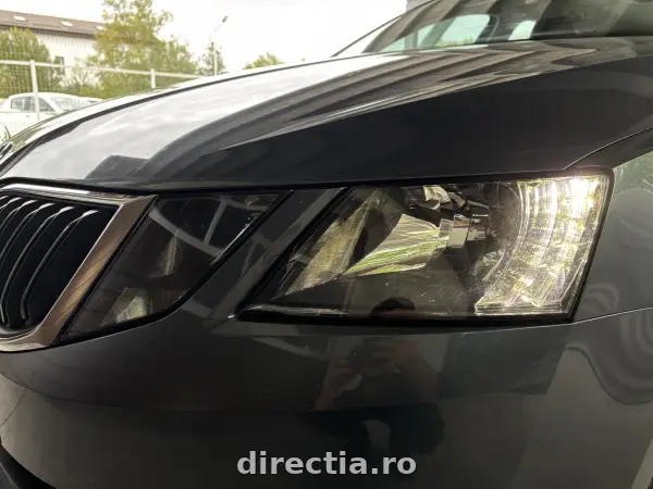 Poza anunț 32