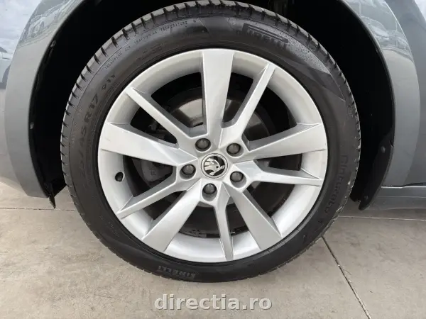 Poza anunț 33