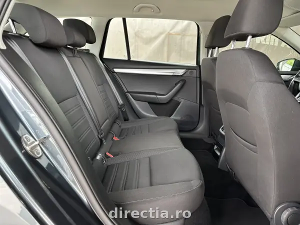Poza anunț 30