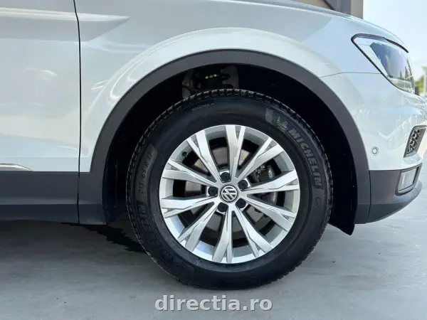Poza anunț 28