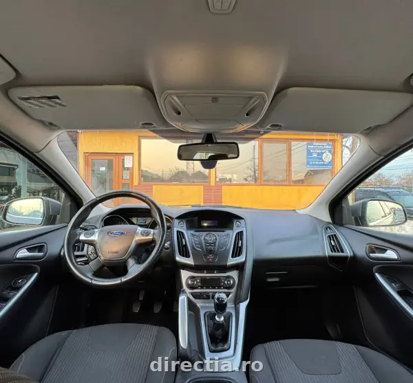 Poza anunț 12