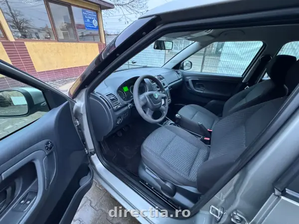 Poza anunț 12