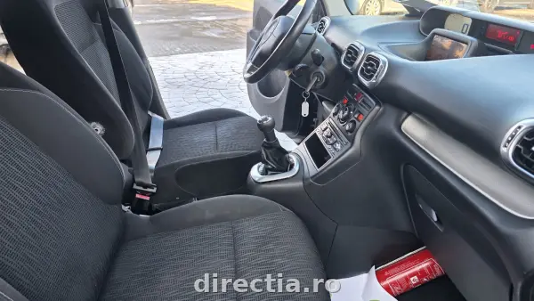 Poza anunț 12