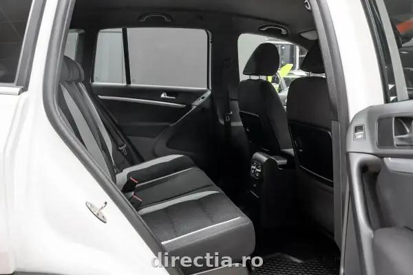 Poza anunț 23