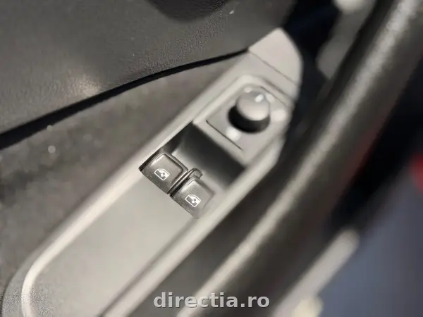 Poza anunț 30