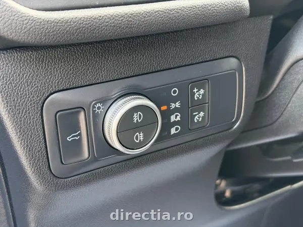 Poza anunț 32