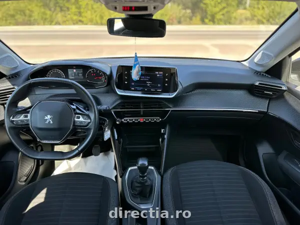 Poza anunț 11