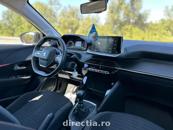 Poza anunț 13