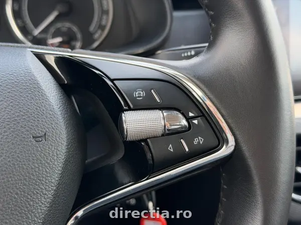 Poza anunț 28