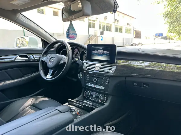 Poza anunț 12
