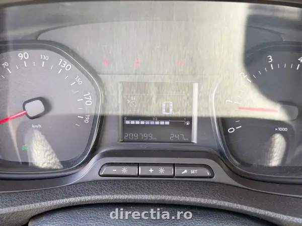 Poza anunț 8