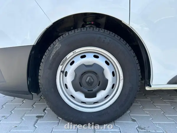 Poza anunț 26