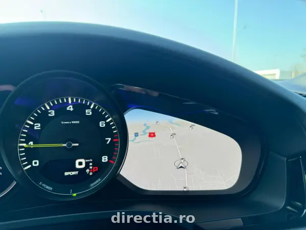 Poza anunț 12