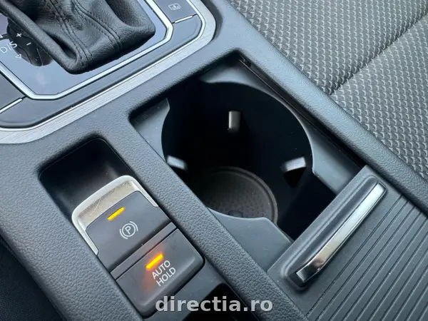 Poza anunț 25