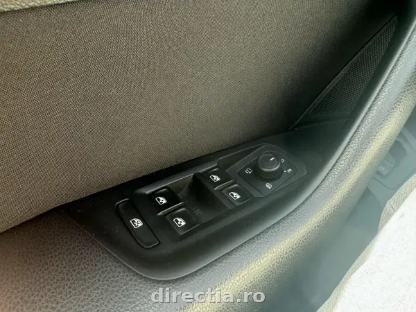 Poza anunț 31