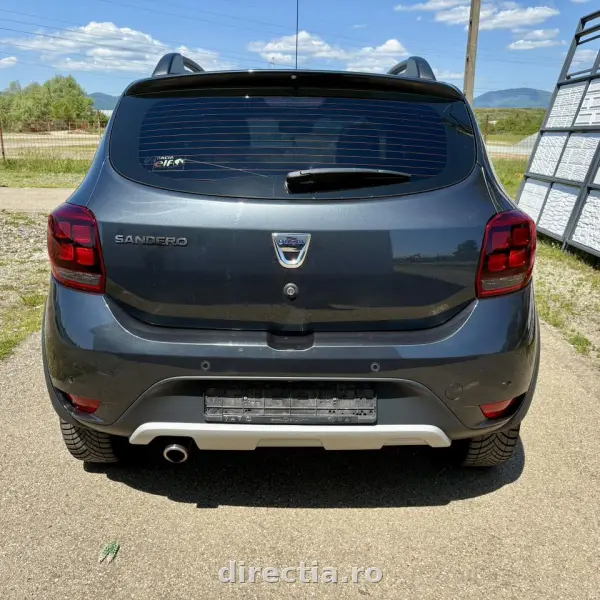 Poza anunț 11