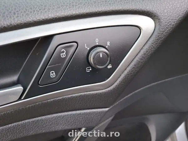 Poza anunț 40