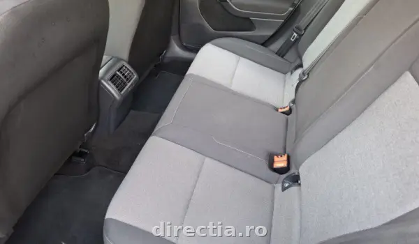 Poza anunț 25