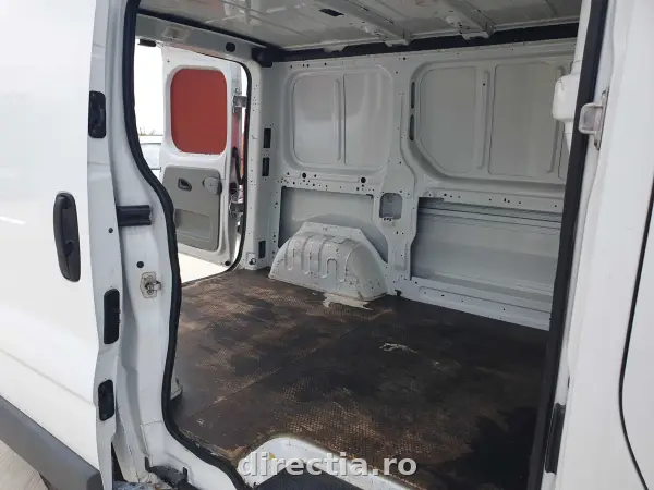 Poza anunț 11