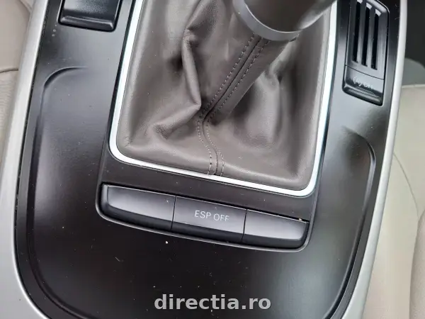 Poza anunț 33