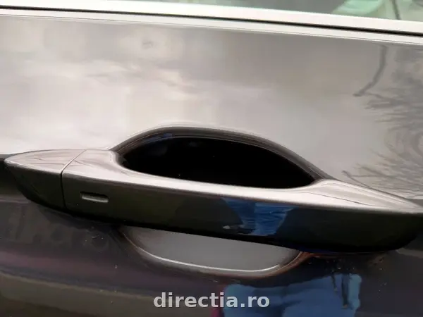 Poza anunț 12