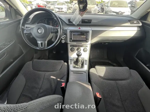 Poza anunț 12