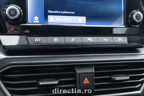 Poza anunț 32