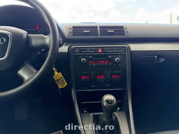 Poza anunț 12