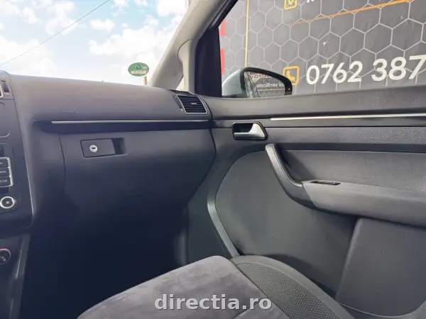 Poza anunț 14