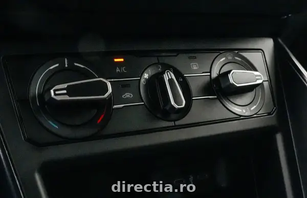 Poza anunț 19