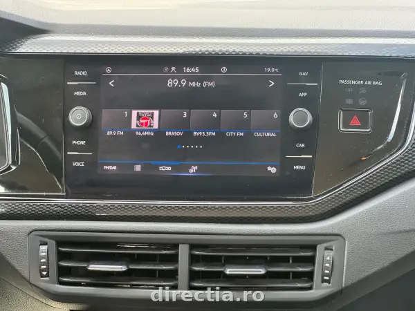 Poza anunț 13