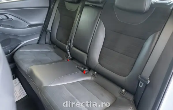 Poza anunț 26