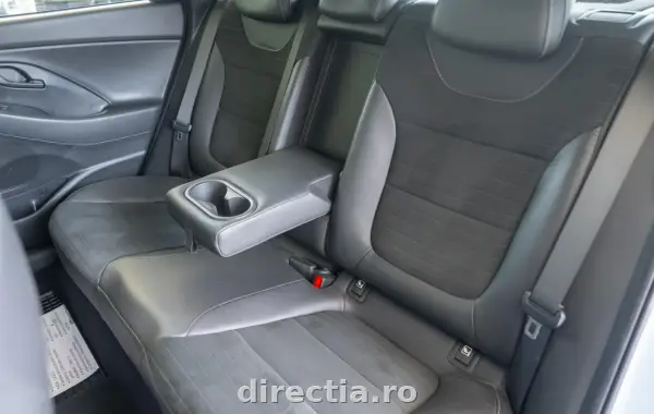 Poza anunț 27