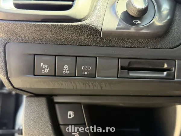 Poza anunț 12