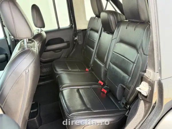 Poza anunț 17