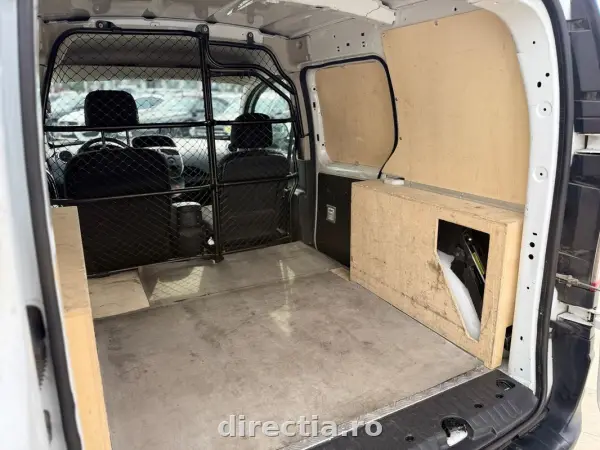 Poza anunț 16