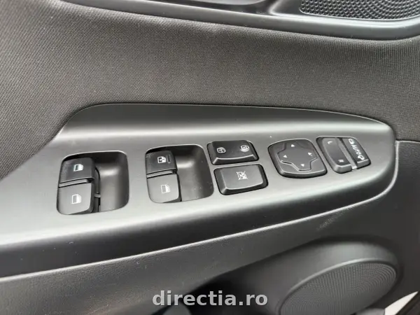 Poza anunț 35