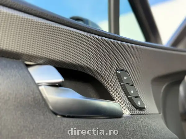 Poza anunț 24