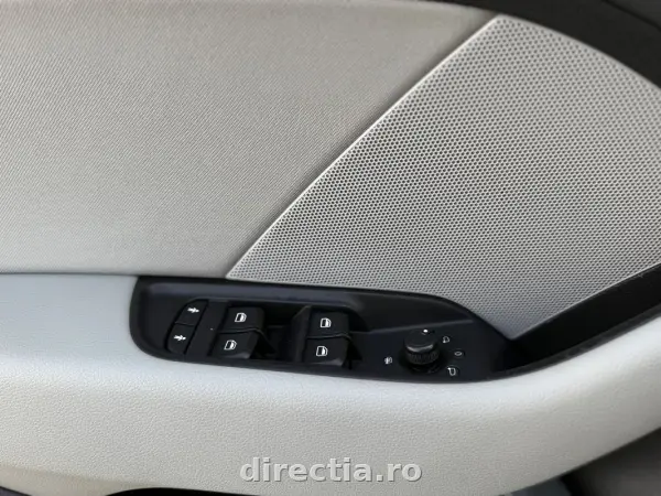 Poza anunț 12