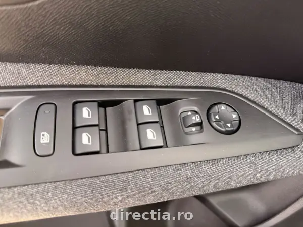 Poza anunț 12