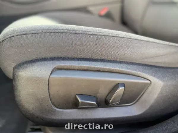 Poza anunț 24